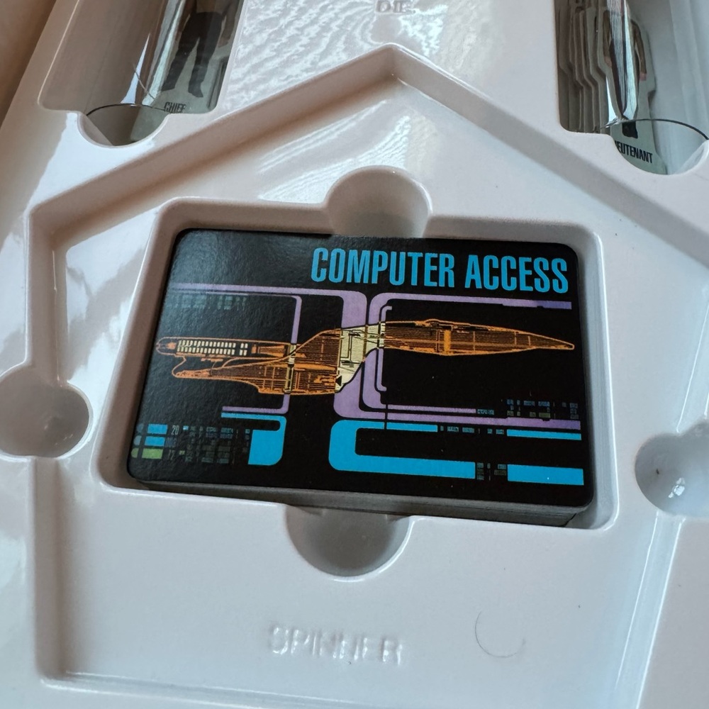Star Trek The Next Generation Interactive VCR Board Game - Picture 7 of 14
